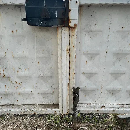 Plenty Of Amenities, Affordable Price 公寓