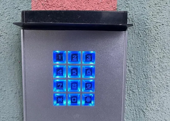 Plenty Of Amenities, Affordable Price Lejlighed *