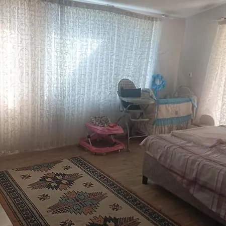 Plenty Of Amenities, Affordable Price アパート デニズリ